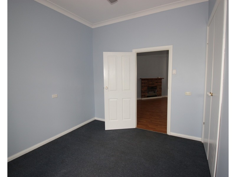 6 Blackwood Avenue, Cessnock NSW 2325