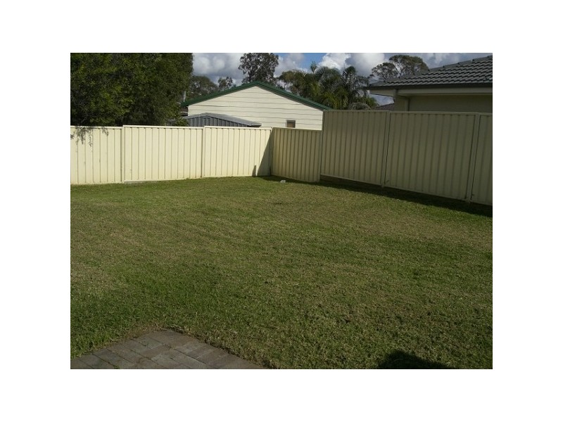 26 Lakeaire Circuit, Cameron Park NSW 2285