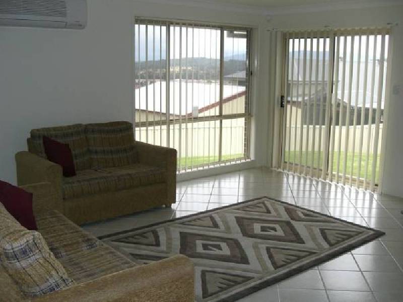 15 Saxon Street, Cameron Park NSW 2285