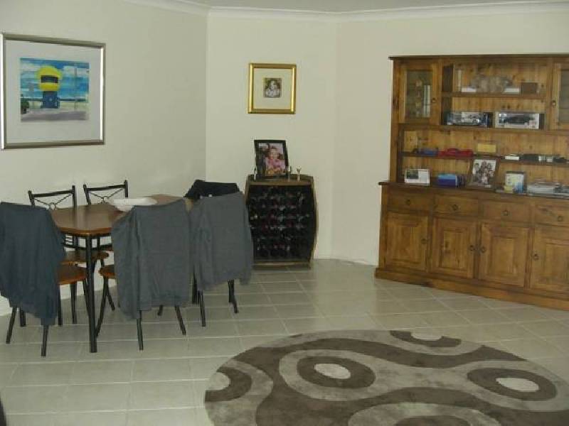 15 Saxon Street, Cameron Park NSW 2285