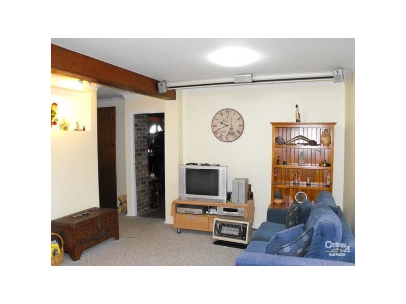 64 Rex Road, Georges Hall NSW 2198