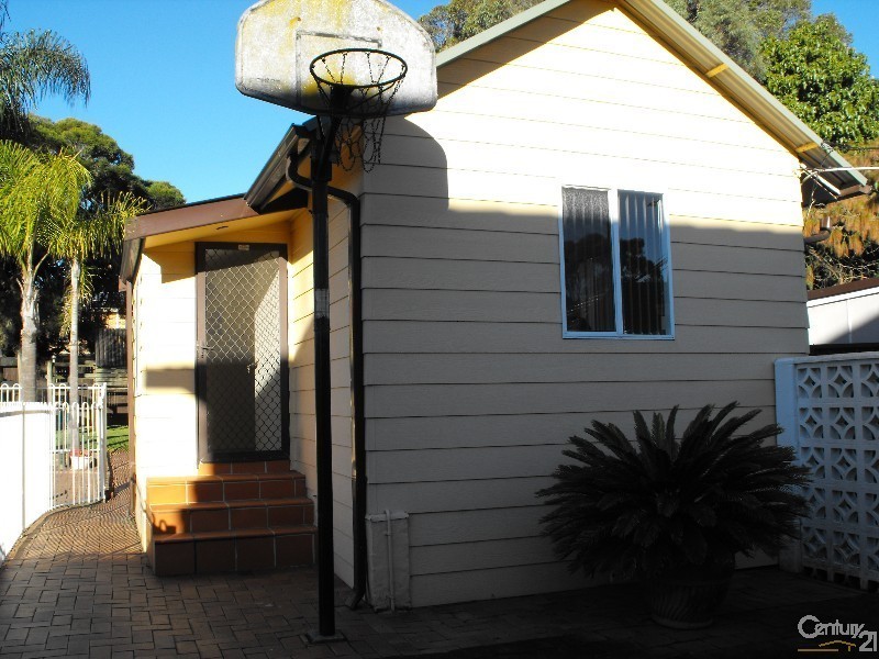 17 Third Avenue, Condell Park NSW 2200