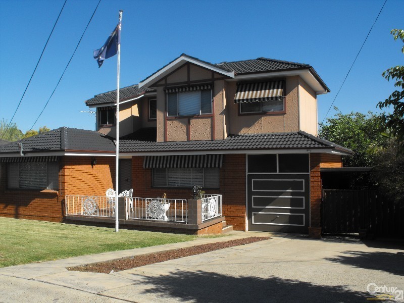 25 Sturt Ave, Georges Hall NSW 2198