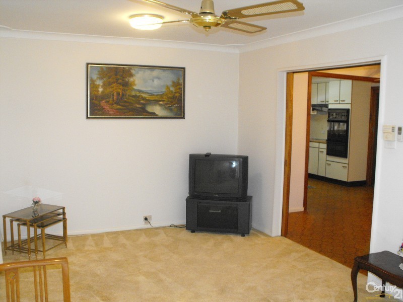 5 HIGGINS, Condell Park NSW 2200