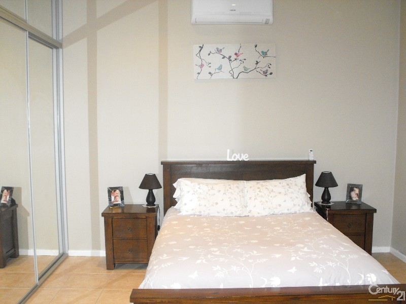 30 William Street, Condell Park NSW 2200