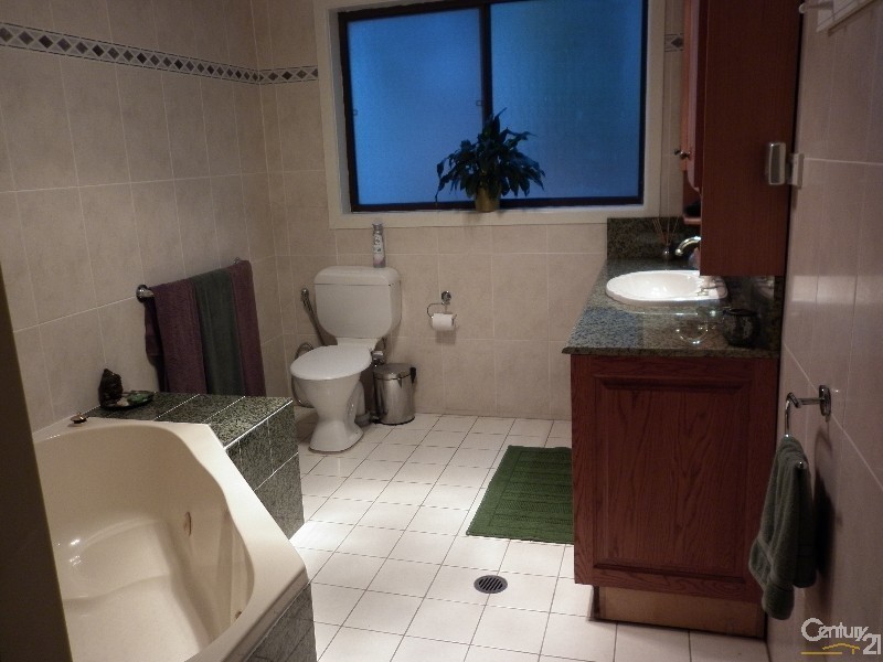 30 William Street, Condell Park NSW 2200