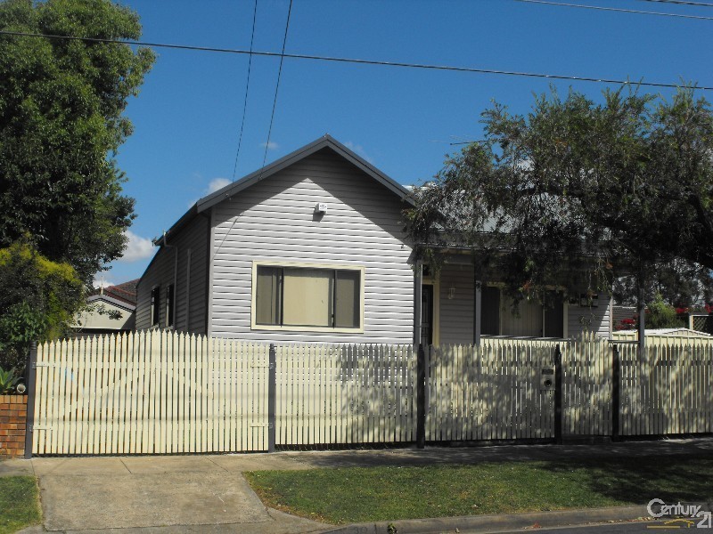 30 William Street, Condell Park NSW 2200