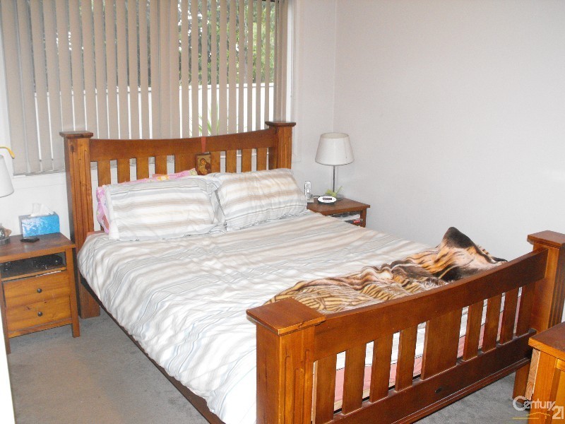 2/67A TAYLOR, Condell Park NSW 2200