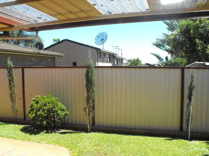 5-6 Gleeson Ave, Condell Park NSW 2200