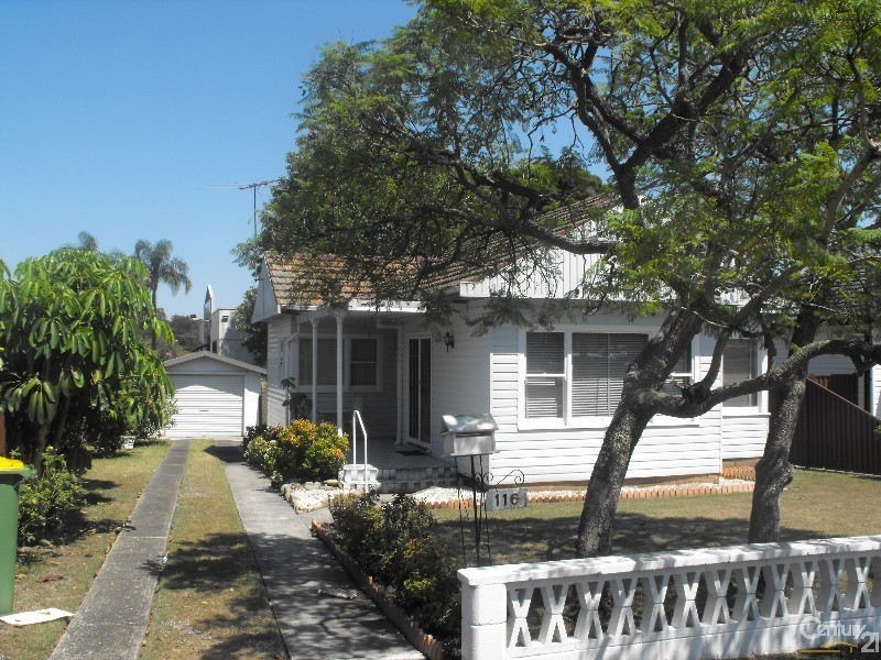 116 ROBERTSON ROAD, Bass Hill NSW 2197