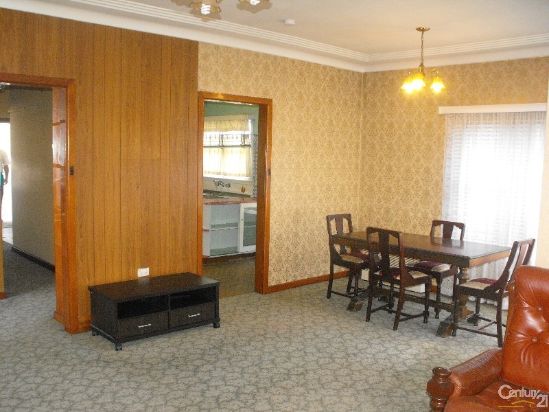 116 ROBERTSON ROAD, Bass Hill NSW 2197