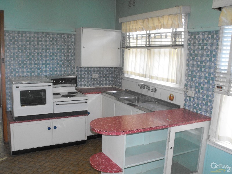 116 ROBERTSON ROAD, Bass Hill NSW 2197