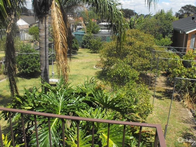 8 Ely Street, Revesby NSW 2212