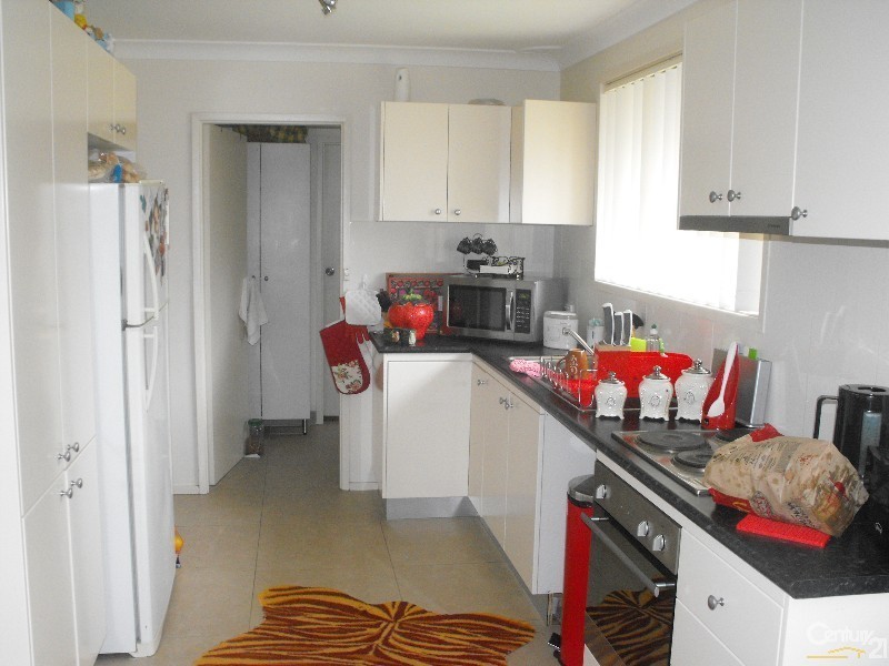 46 Oak Drive, Georges Hall NSW 2198