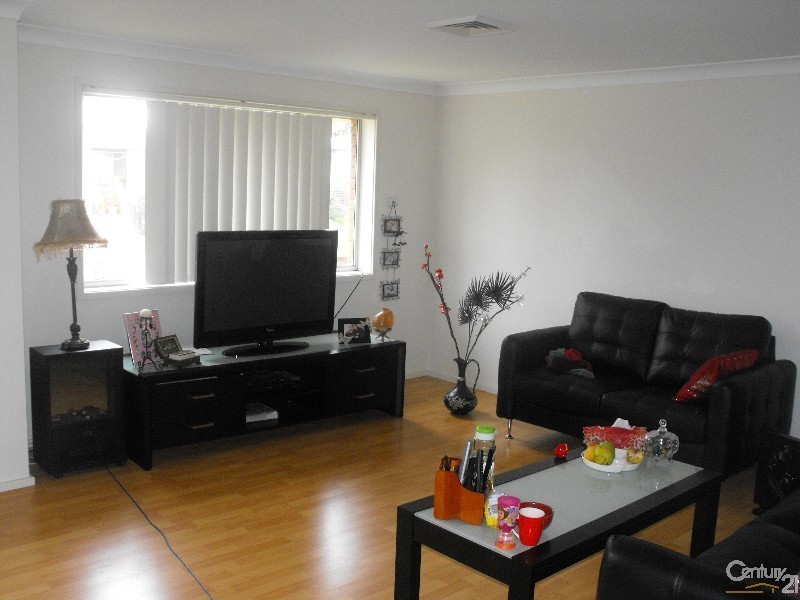 46 Oak Drive, Georges Hall NSW 2198