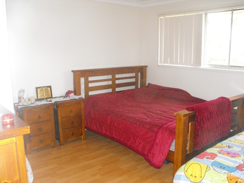 46 Oak Drive, Georges Hall NSW 2198