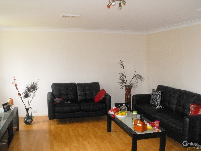 46 Oak Drive, Georges Hall NSW 2198