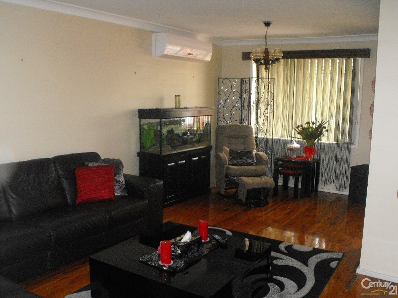 7 hargreaves, Condell Park NSW 2200