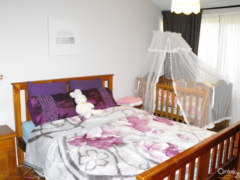 4/22 Taylor, Condell Park NSW 2200