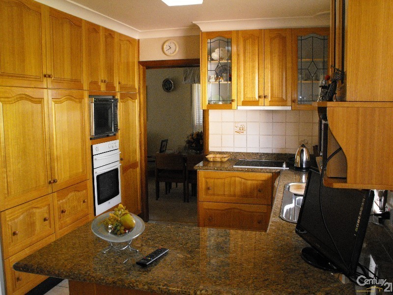 14 Caloola, Condell Park NSW 2200