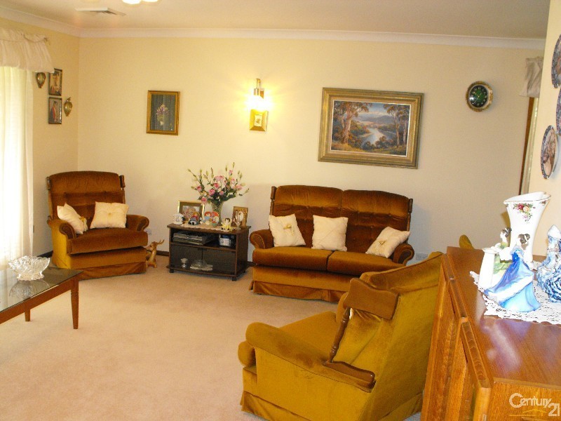 14 Caloola, Condell Park NSW 2200