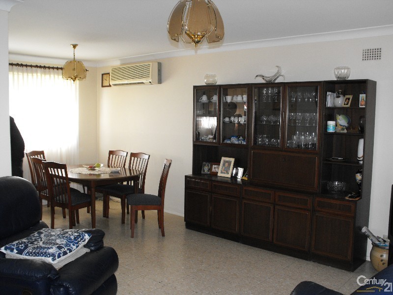 28 Virtue Street, Condell Park NSW 2200