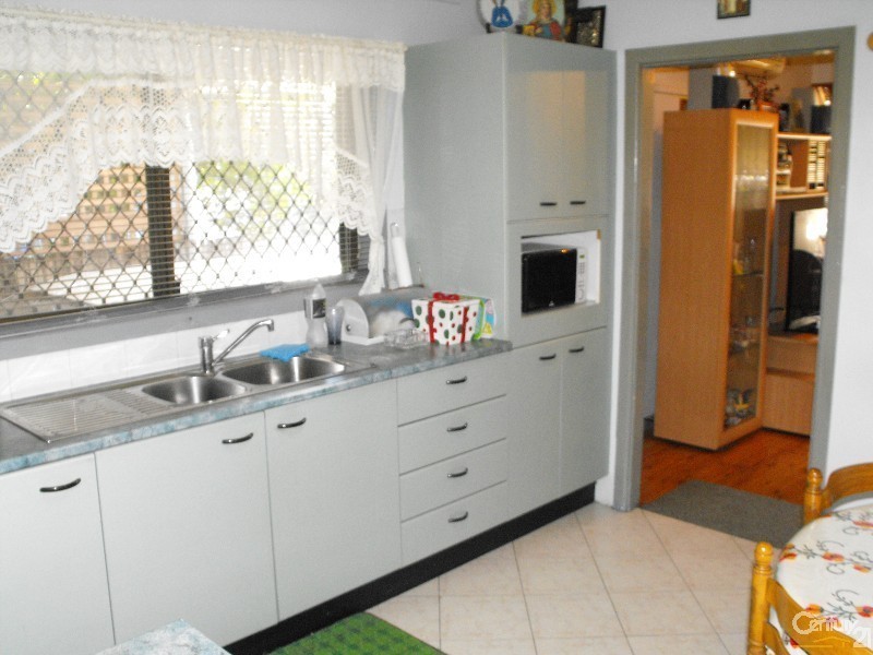 138 Juno Parade, Greenacre NSW 2190