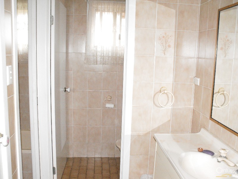 71 Taylor Street, Condell Park NSW 2200