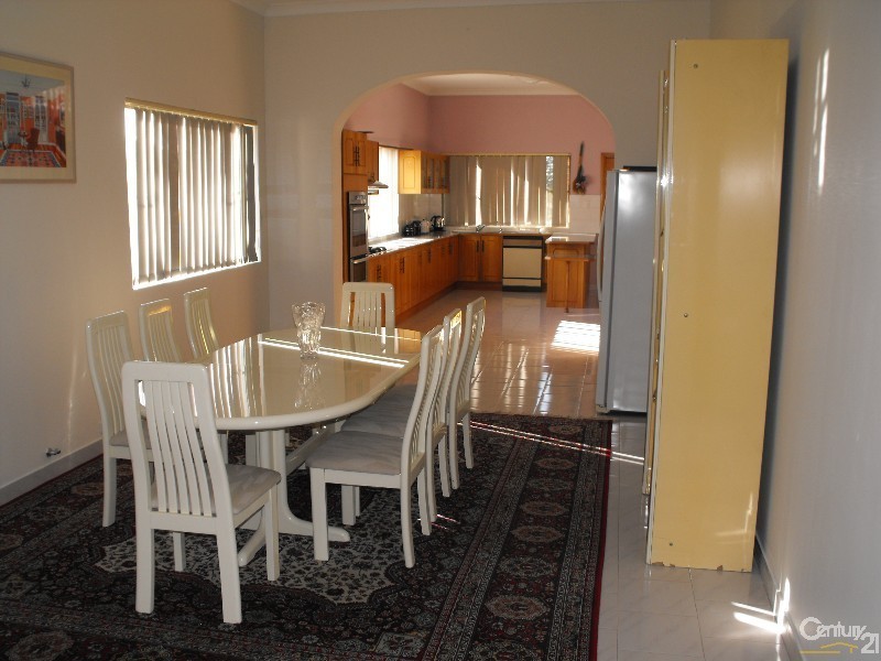 80 Taylor Street, Condell Park NSW 2200