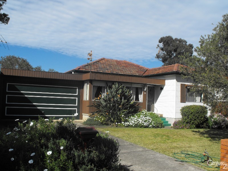 81 The Avenue, Bankstown NSW 2200
