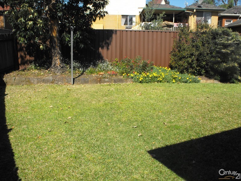 34 Allison Avenue, Condell Park NSW 2200