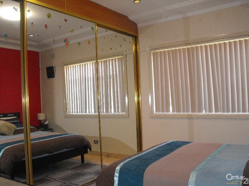 37 TOWNSEND STREET, Condell Park NSW 2200