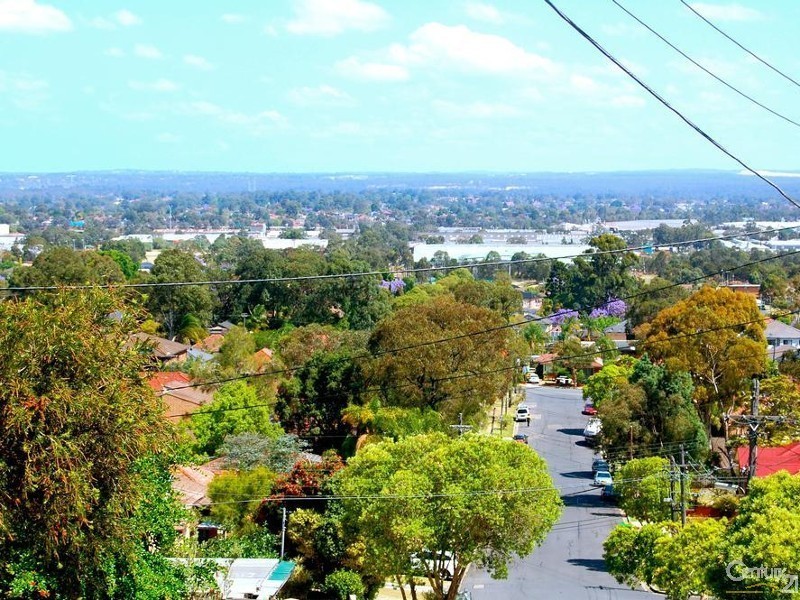 2 Leemon Street, Condell Park NSW 2200