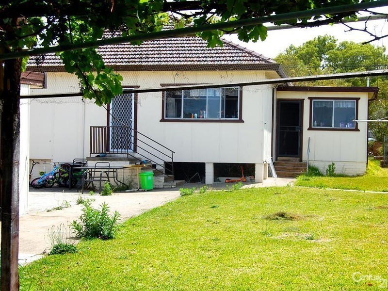 78 Taylor Street, Condell Park NSW 2200