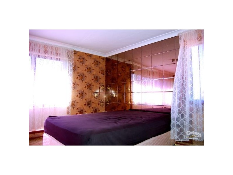 2/8 Olive Street, Condell Park NSW 2200