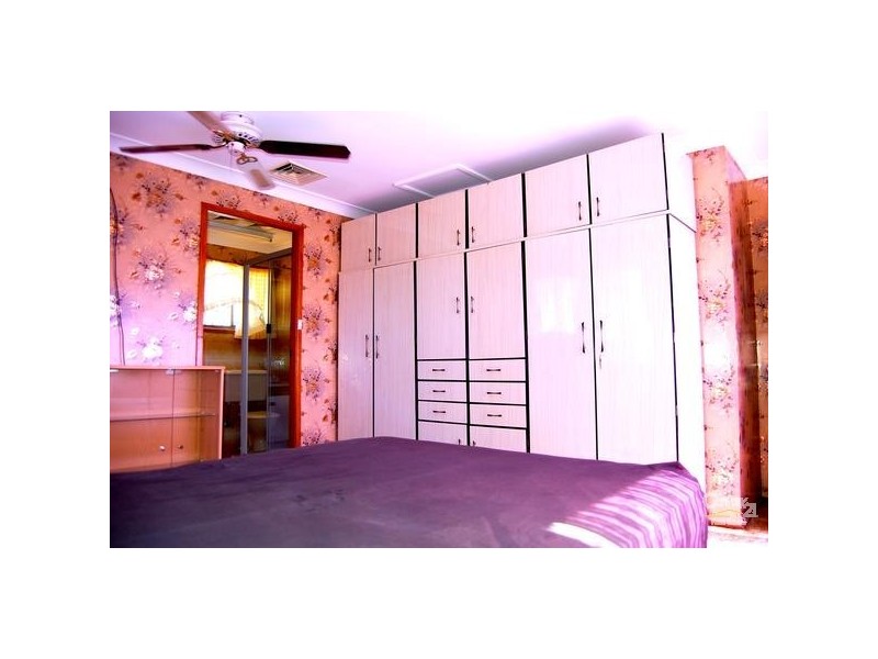 2/8 Olive Street, Condell Park NSW 2200