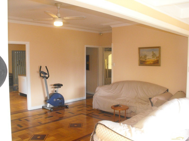 17 Fourth Avenue, Condell Park NSW 2200