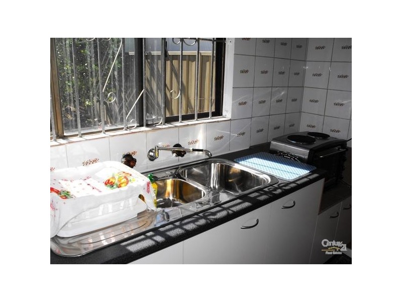 1/46 Yanderra, Condell Park NSW 2200