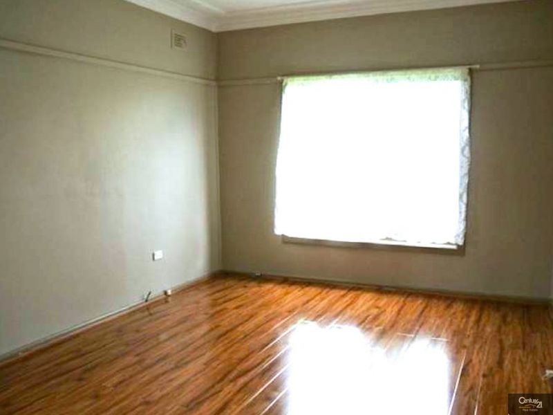 154 The Avenue, Condell Park NSW 2200