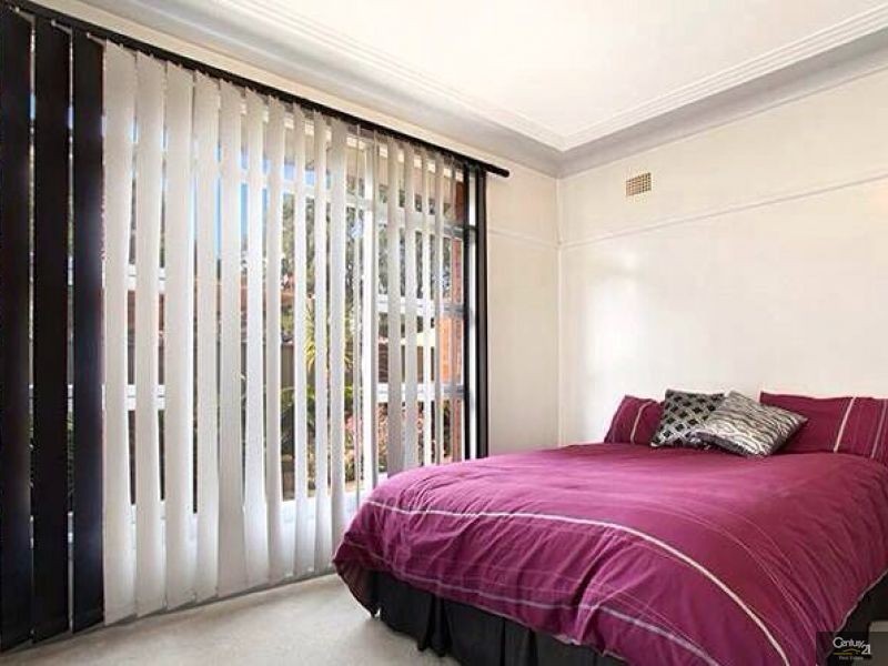 9 Jacqueline Crescent, Greenacre NSW 2190