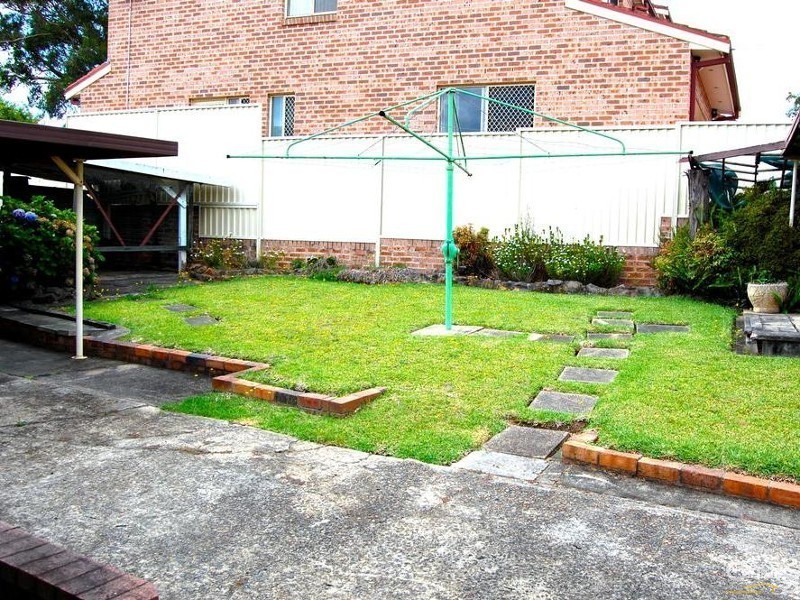 11 Arnold Avenue, Yagoona NSW 2199