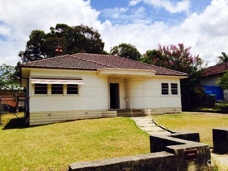 14 Highland Avenue, Bankstown NSW 2200