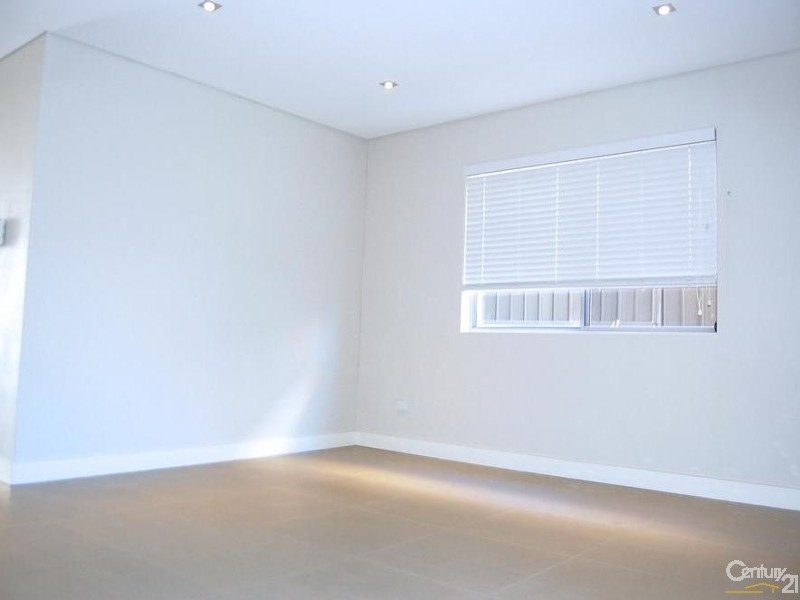 33a Wren Street, Condell Park NSW 2200