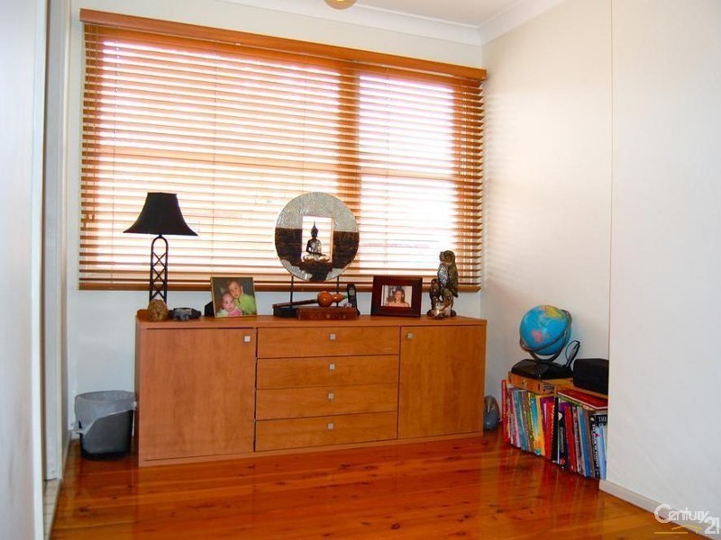 4 Marsh Street, Condell Park NSW 2200