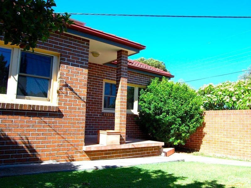 17 Yanderra Street, Condell Park NSW 2200