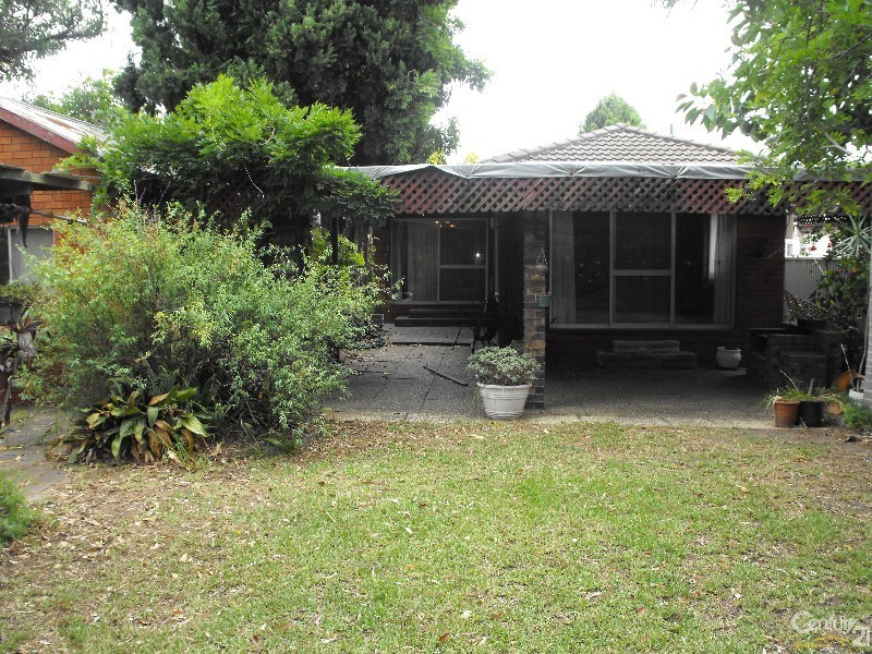 92 Yanderra St, Condell Park NSW 2200