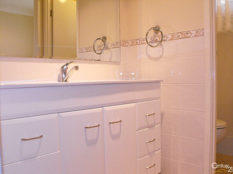 79A Hunter St, Condell Park NSW 2200