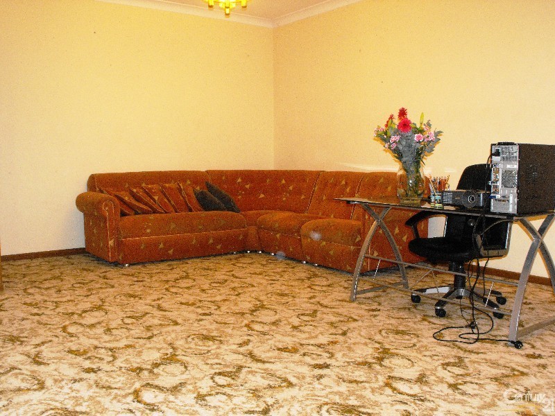 14 Foley Street, Georges Hall NSW 2198