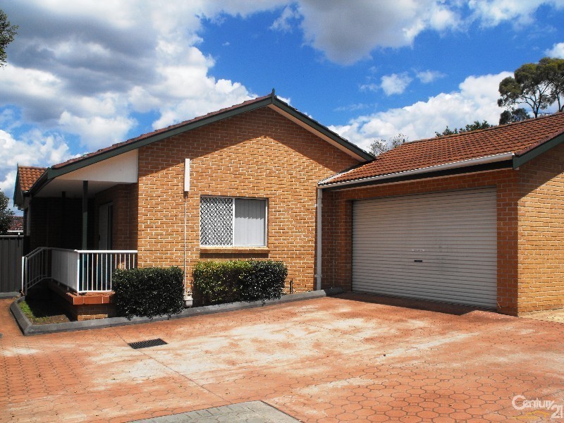 4/25 Cragg Street, Condell Park NSW 2200