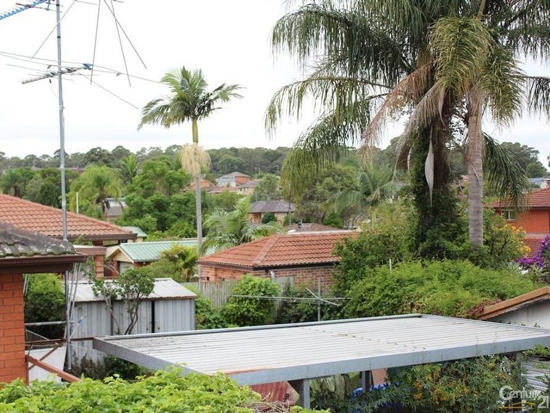 99 Flinders Road, Georges Hall NSW 2198